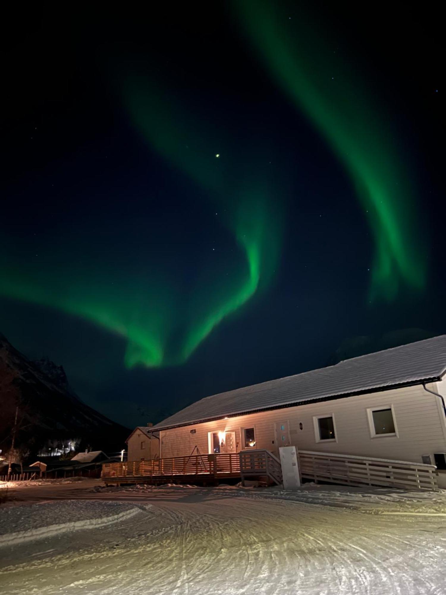 Alpan Apartments, Lyngenfjord Olderdalen Exterior foto