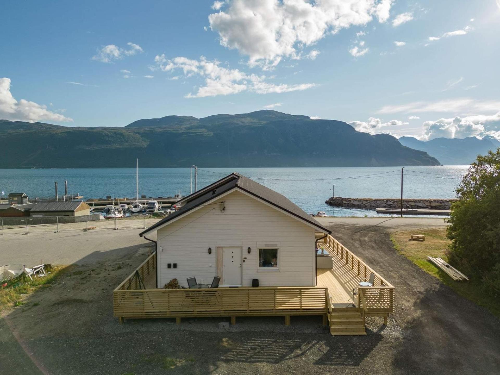 Alpan Apartments, Lyngenfjord Olderdalen Exterior foto