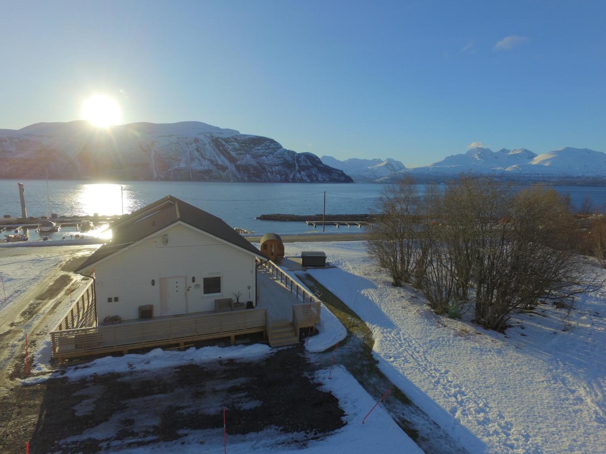Alpan Apartments, Lyngenfjord Olderdalen Exterior foto